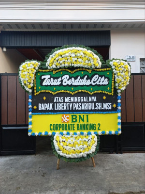 Papan Bunga Duka di Kwarakan